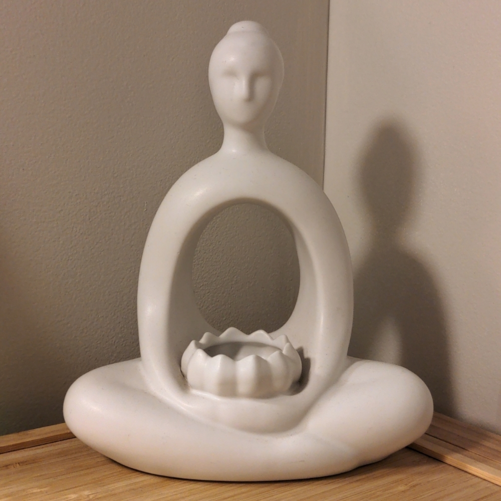 PartyLite Goddess/Lotus Tealight Holder